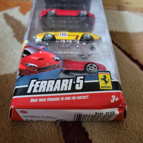 Hot Wheels Ferrari 5 - New - Sealed in Box - Picture 3 of 6